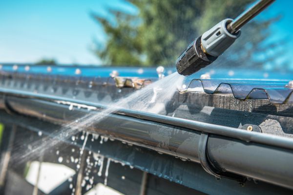 Gutter Pressure Washing in Clearwater