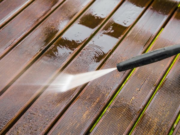 Deck Pressure Washing in Clearwater