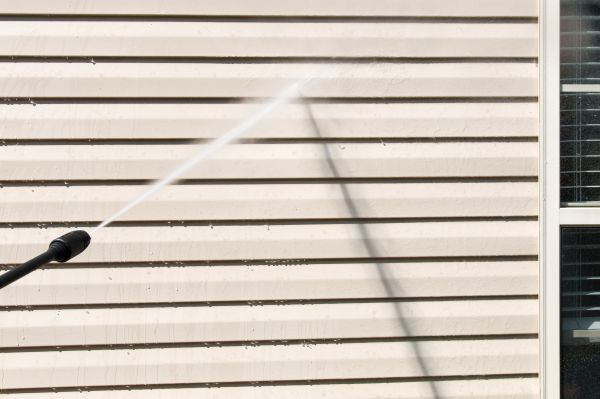 Apartment Power Washing in Clearwater